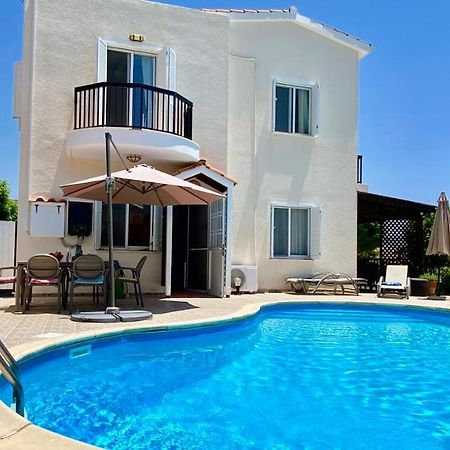 Villa Alicia With Priv Pool, Beautiful Garden And Shady Veranda- 5 Min To The Beach Péja Eksteriør bilde