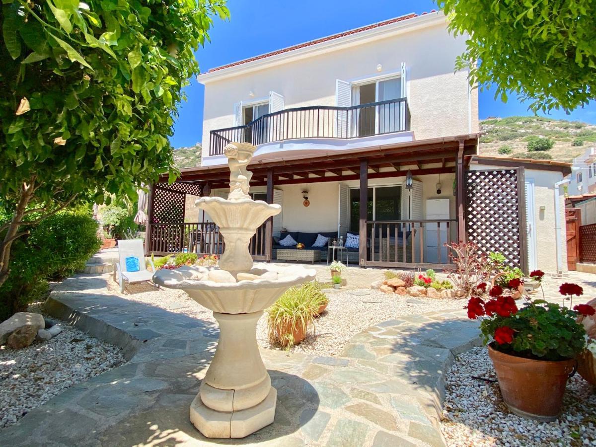 Villa Alicia With Priv Pool, Beautiful Garden And Shady Veranda- 5 Min To The Beach Péja Eksteriør bilde