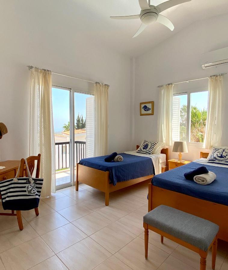 Villa Alicia With Priv Pool, Beautiful Garden And Shady Veranda- 5 Min To The Beach Péja Eksteriør bilde